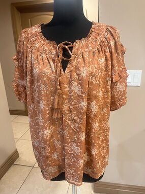 Blu Pepper Rust Floral Tie-Neck Peasant Blouse